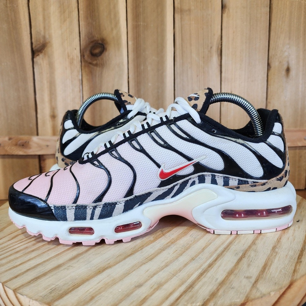 Nike Air Max Plus Shoes Womens 10 Pink Animal Instinct Print Sneakers DZ4842-600 - Picture 6 of 10